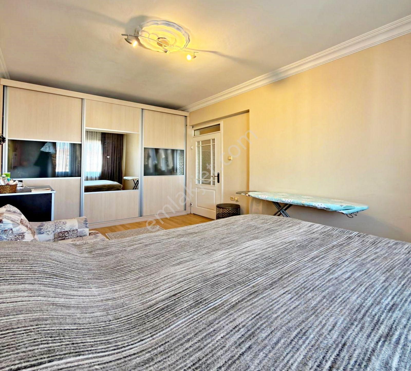 Barış Mah'de Merkezi Konumda Kat Mülkiyetli 3+1 Satılık Daire - Görsel 18