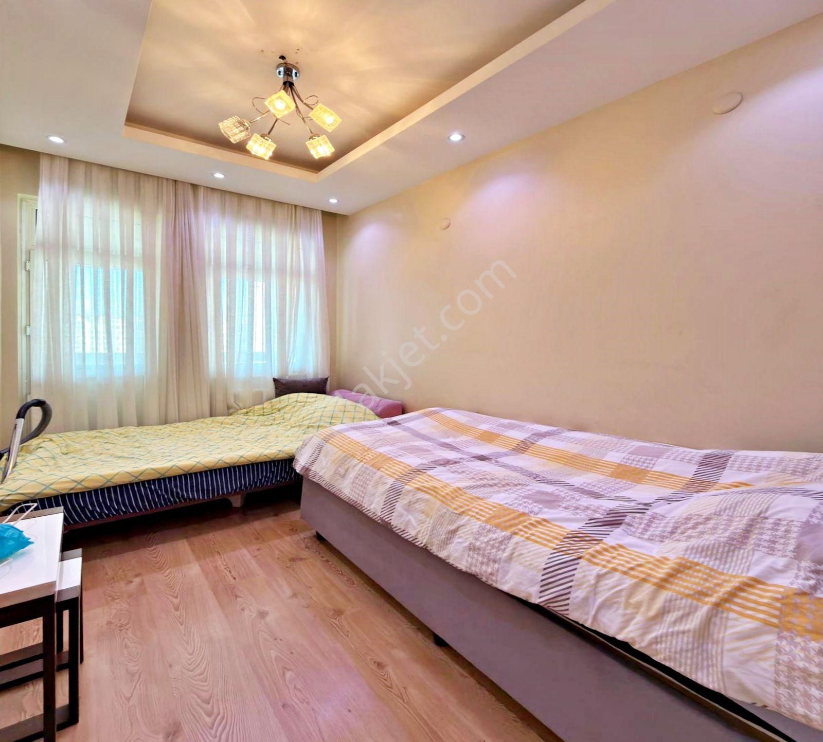 Barış Mah'de Merkezi Konumda Kat Mülkiyetli 3+1 Satılık Daire - Görsel 16