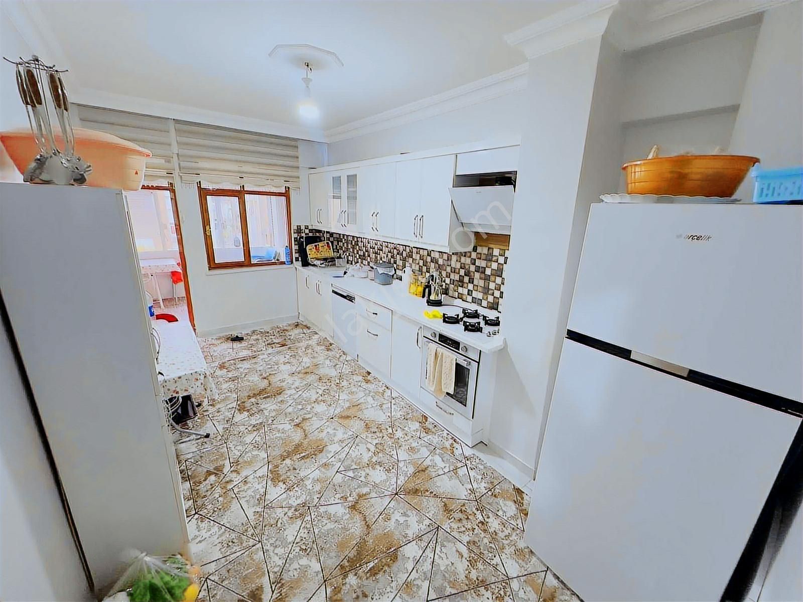 Konuksever Mahallesinde Gerçek 3+1 3. Kat 160 M2 Devasa Geniş - Görsel 13