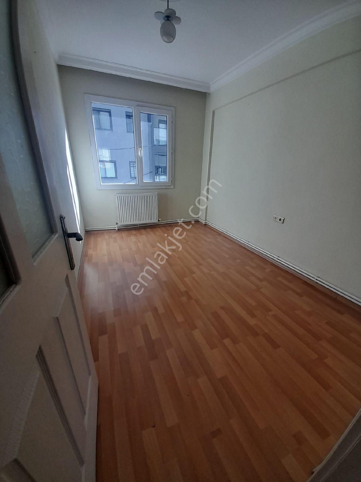 Ali Fuat Cebesoy Mahallesi'nde 3+1 Doğalgazlı Çift Cephe - Görsel 13