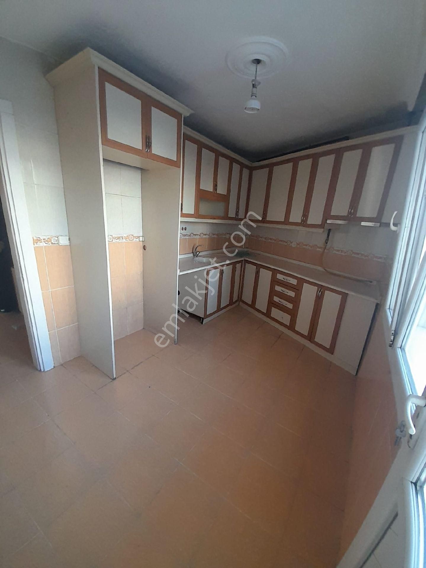 Ali Fuat Cebesoy Mahallesi'nde 3+1 Doğalgazlı Çift Cephe - Görsel 3