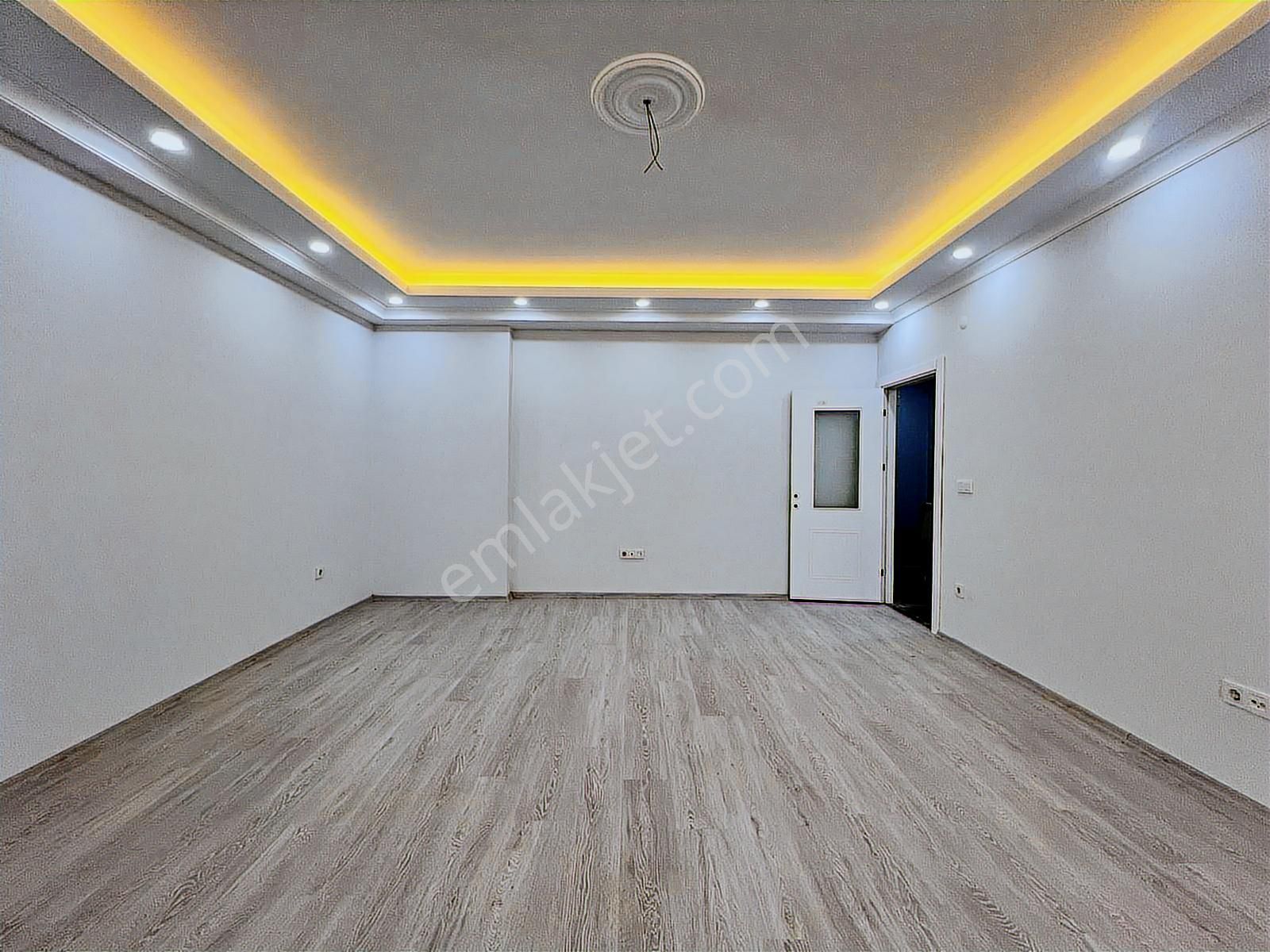 Beylikdüzü Gürpınar Çarşı İçinde Sıfır Lüks 2+1 Satılık Daire - Görsel 4