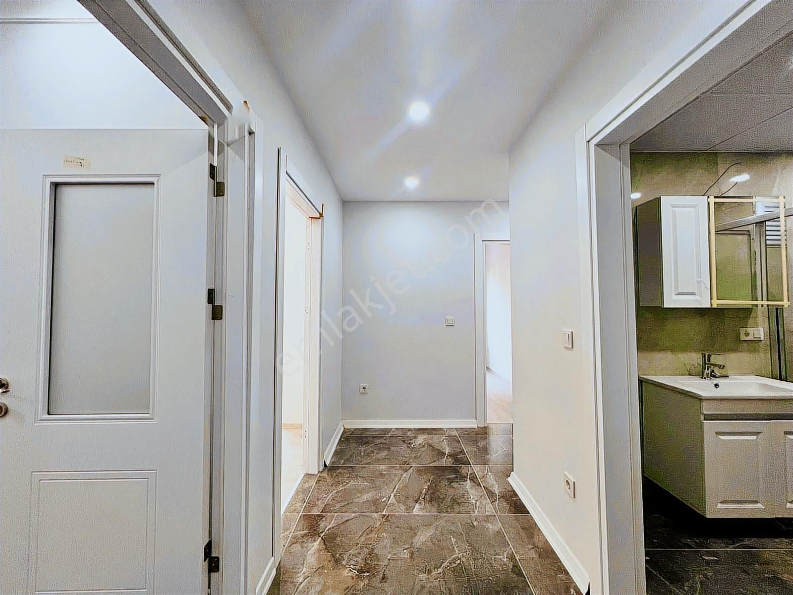 Beylikdüzü Gürpınar Çarşı İçinde Sıfır Lüks 2+1 Satılık Daire - Görsel 28