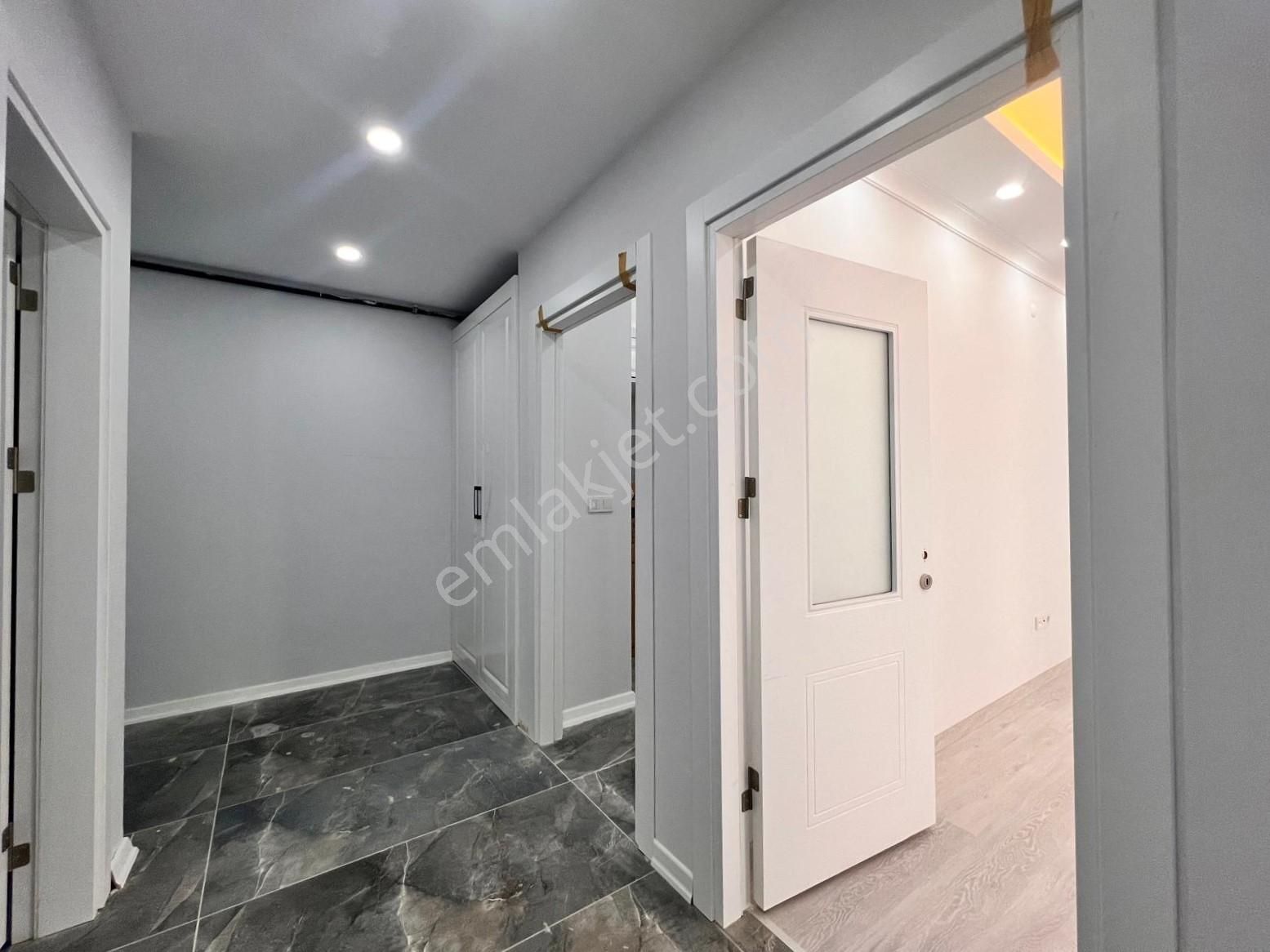 Beylikdüzü Gürpınar Çarşı İçinde Sıfır Lüks 2+1 Satılık Daire - Görsel 7
