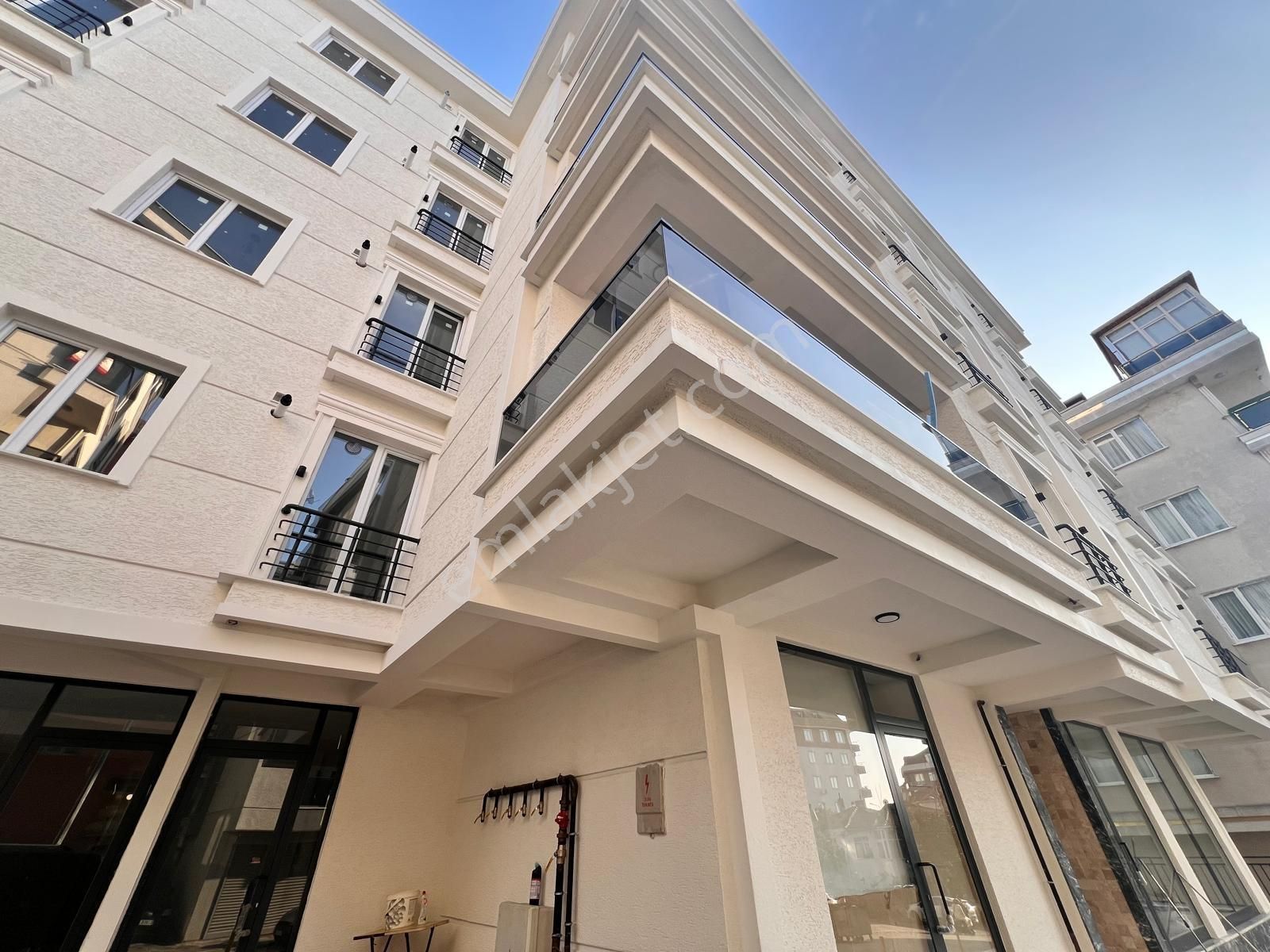 Beylikdüzü Gürpınar Çarşı İçinde Sıfır Lüks 2+1 Satılık Daire - Görsel 29