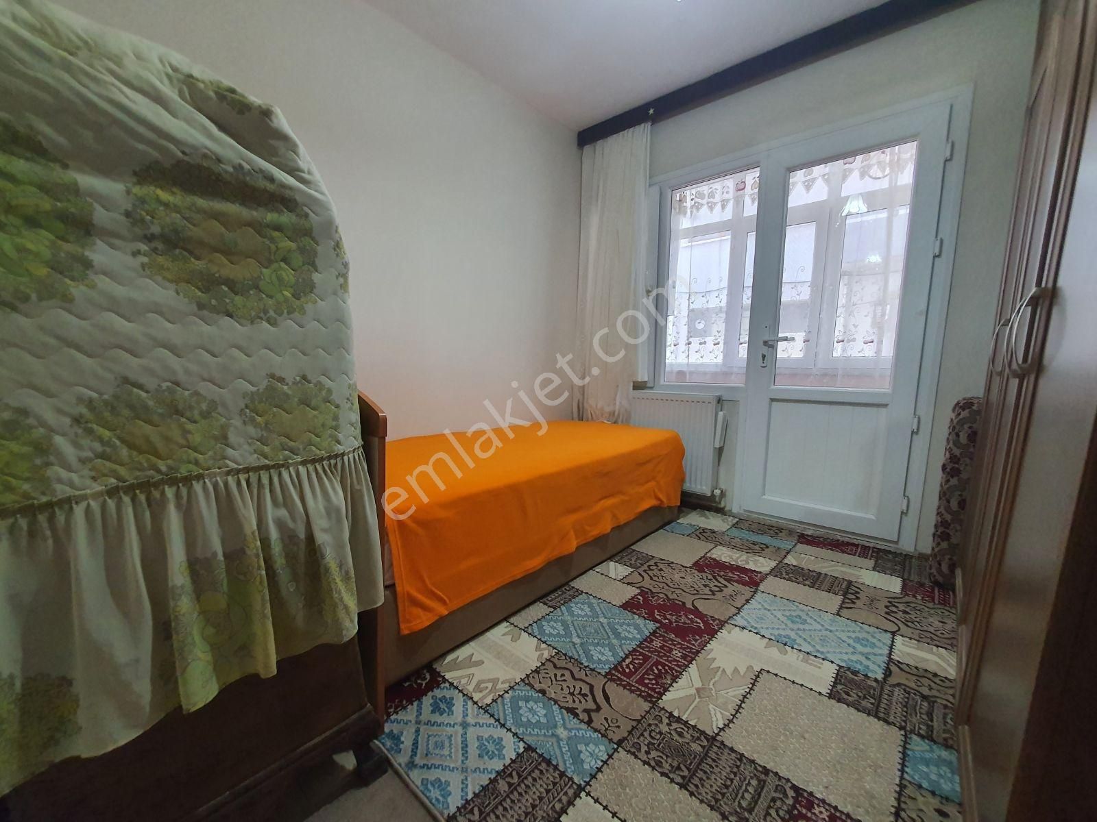 Güzelbahçe Siteler'de Eşyalı Doğalgazlı 3+1 Kiralık Daire - Görsel 15