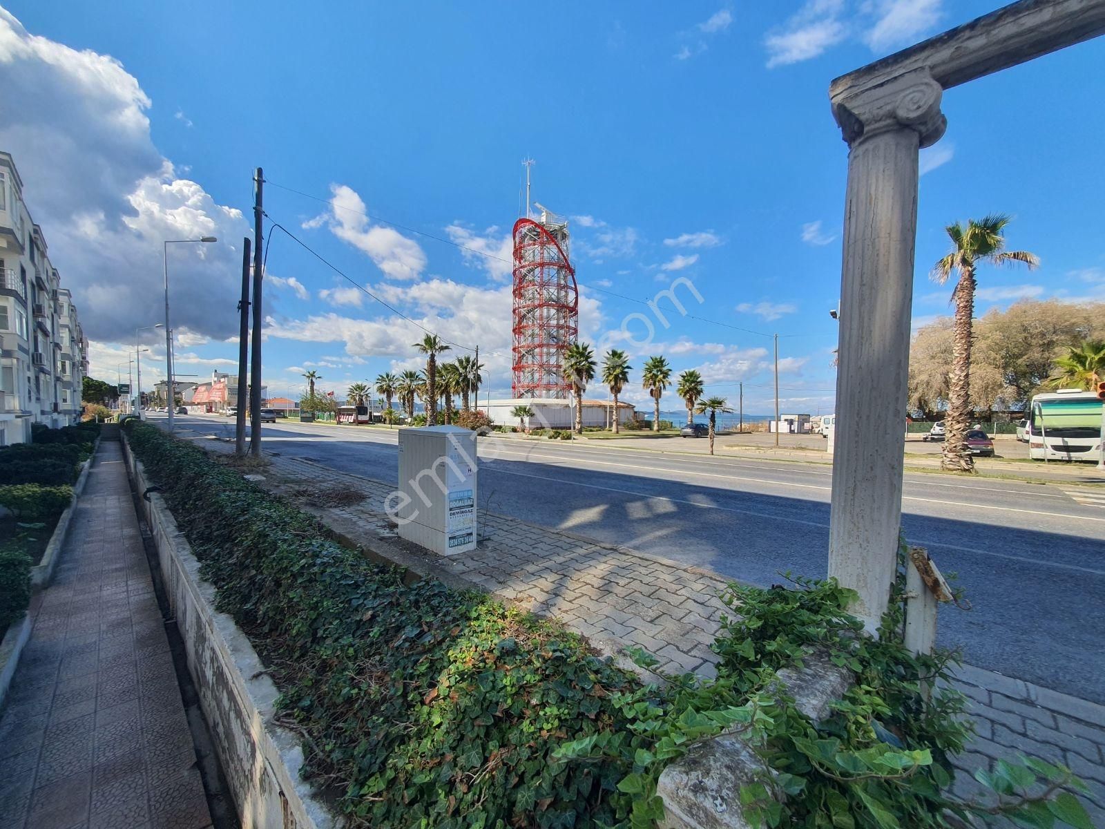 Güzelbahçe Siteler'de Eşyalı Doğalgazlı 3+1 Kiralık Daire