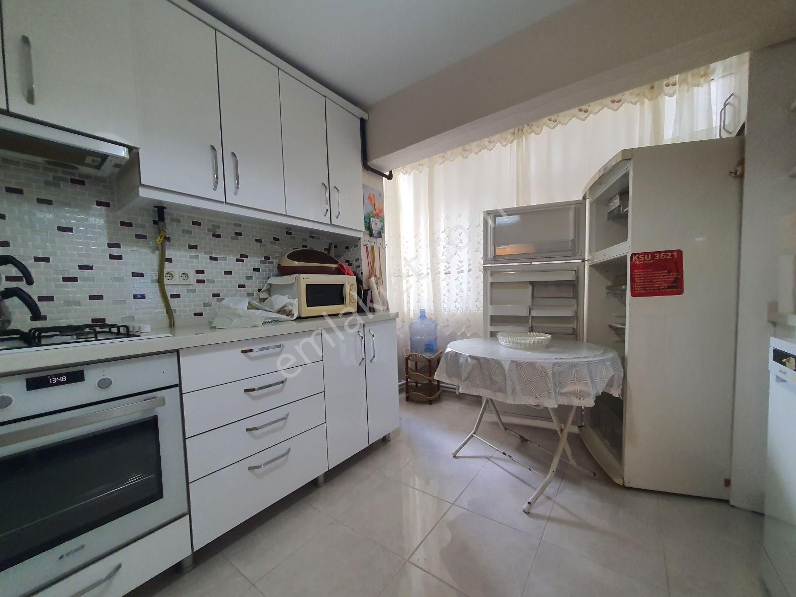 Güzelbahçe Siteler'de Eşyalı Doğalgazlı 3+1 Kiralık Daire - Görsel 16