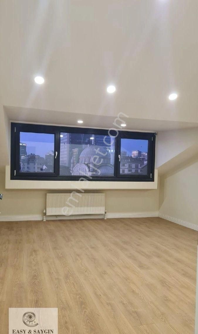 Dikilitaş Cadde Üzeri Satılık Dublex 290 M2 Net Kullanımlı - Görsel 15