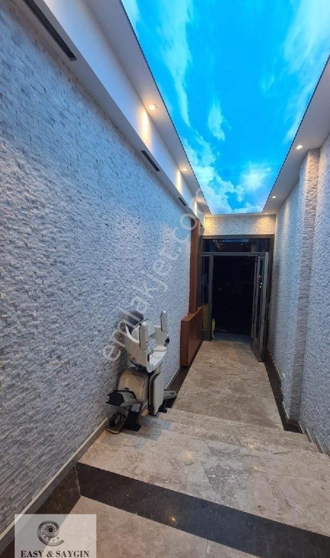 Dikilitaş Cadde Üzeri Satılık Dublex 290 M2 Net Kullanımlı - Görsel 17