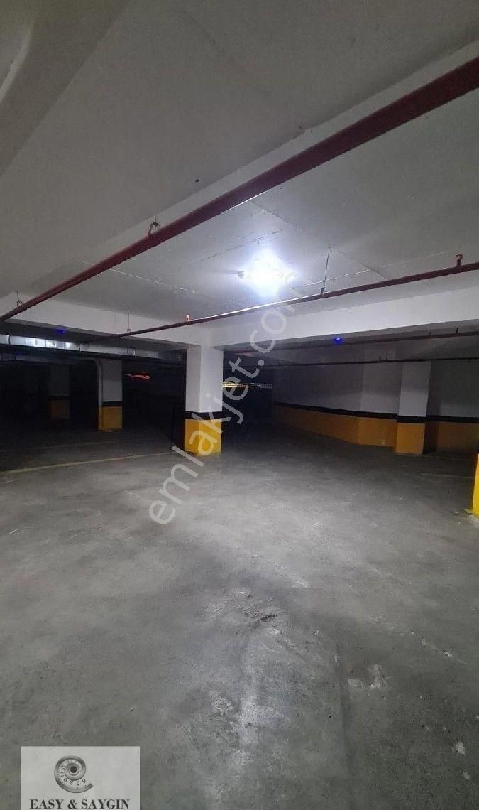 Dikilitaş Cadde Üzeri Satılık Dublex 290 M2 Net Kullanımlı - Görsel 7