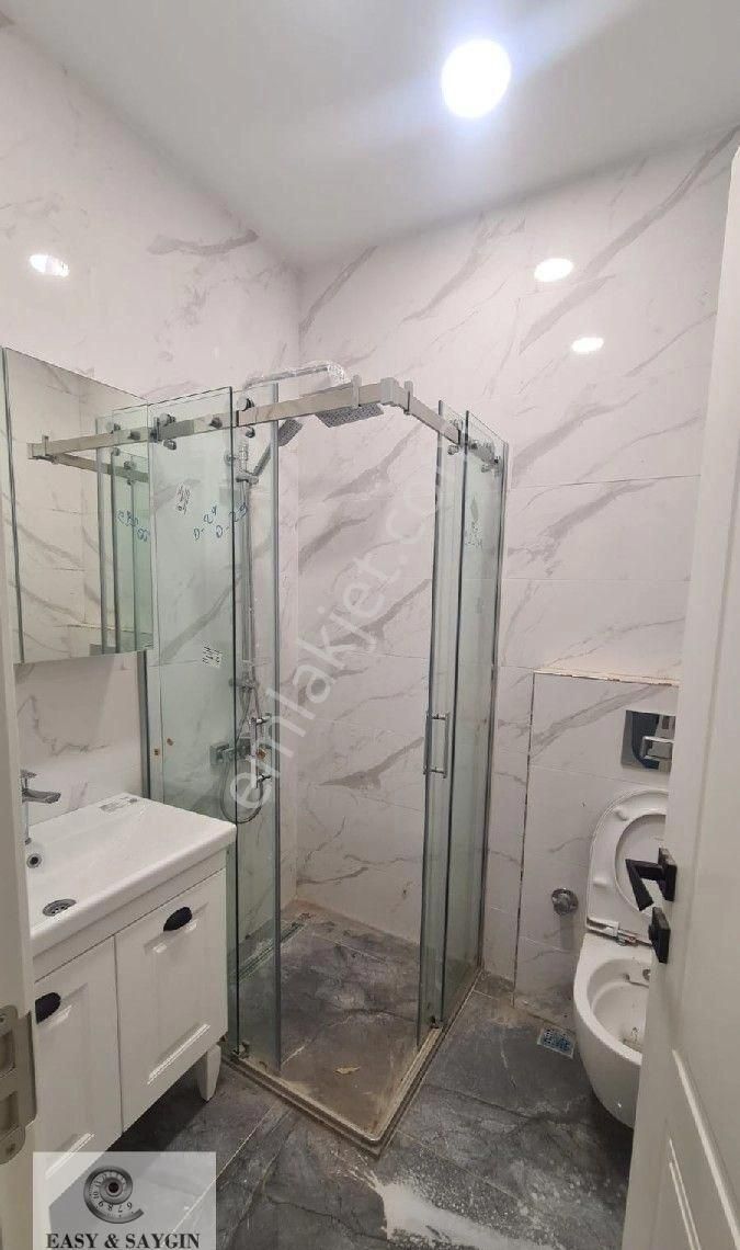 Dikilitaş Cadde Üzeri Satılık Dublex 290 M2 Net Kullanımlı - Görsel 3