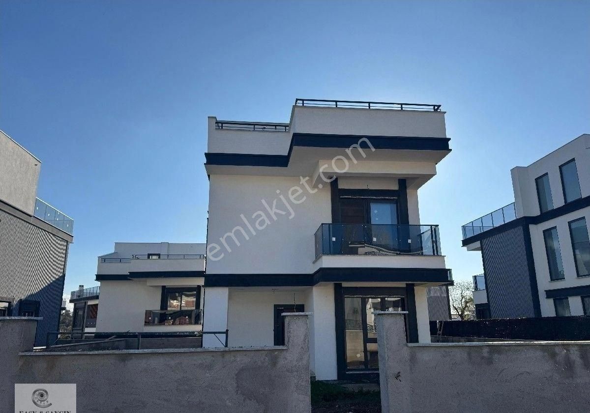 Teklifler Değerlendirilecek Bölgede Fiyatlar Yükselmeden Önce Bu Villayı Bugünden Ayırtın🍀 - Görsel 7