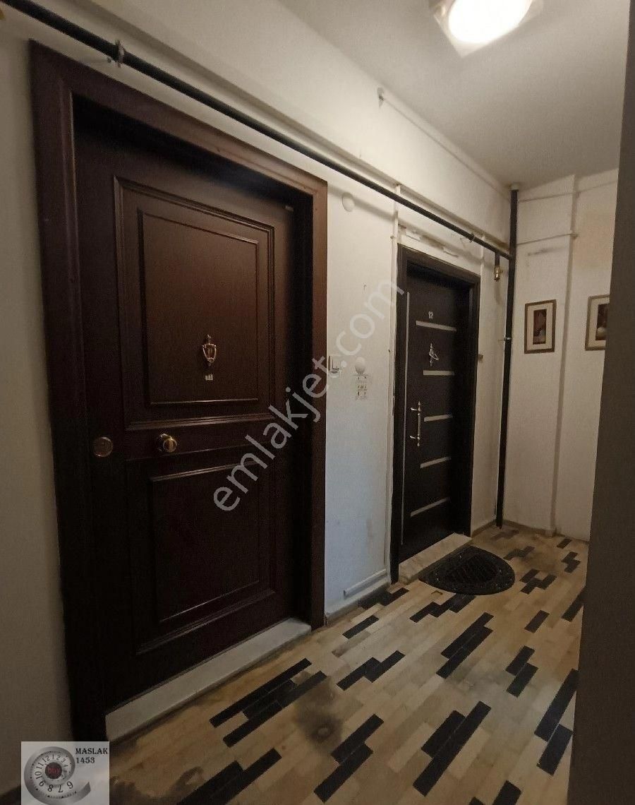 Teşvikiye Camisine 300 Metre 4.kat 3+1 135m2 Deniz Manzaralı Satılık---boş---