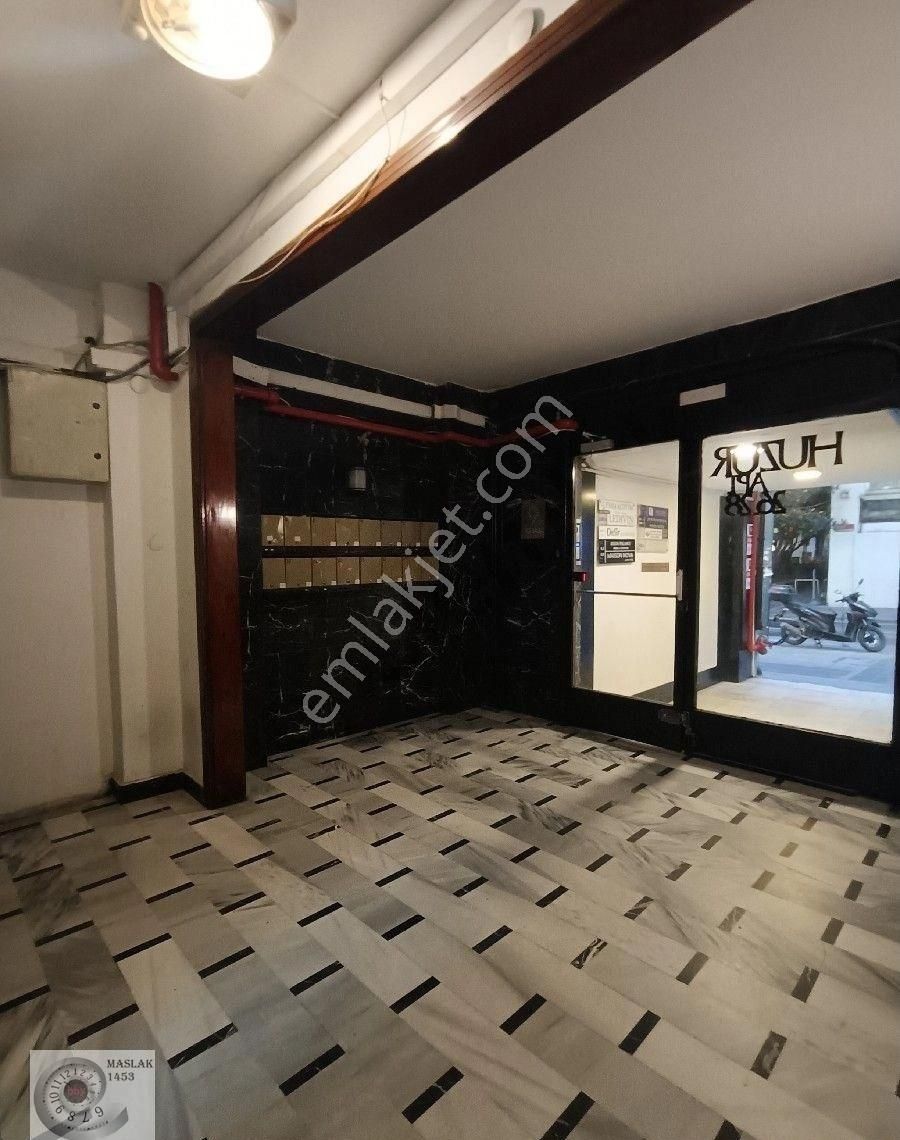 Teşvikiye Camisine 300 Metre 4.kat 3+1 135m2 Deniz Manzaralı Satılık---boş--- - Görsel 7