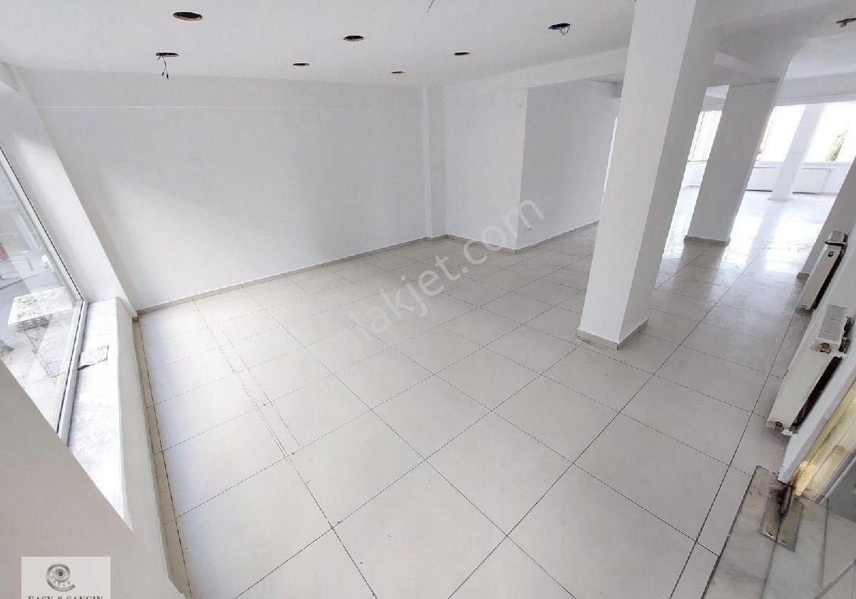 . Nişantaşı Kevser Sokak’ta 200 M² Yüksek Giriş – Dekorlu Ticari Alan - Görsel 20