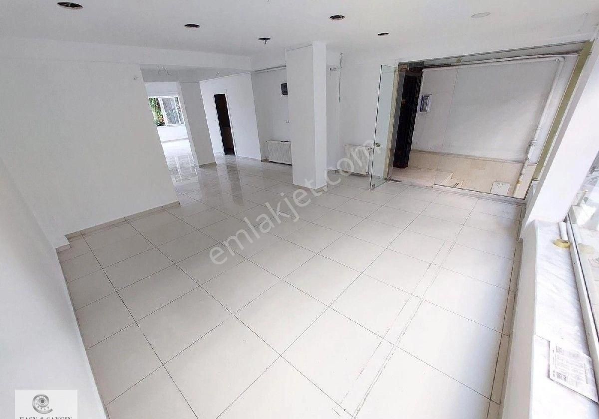 . Nişantaşı Kevser Sokak’ta 200 M² Yüksek Giriş – Dekorlu Ticari Alan - Görsel 10