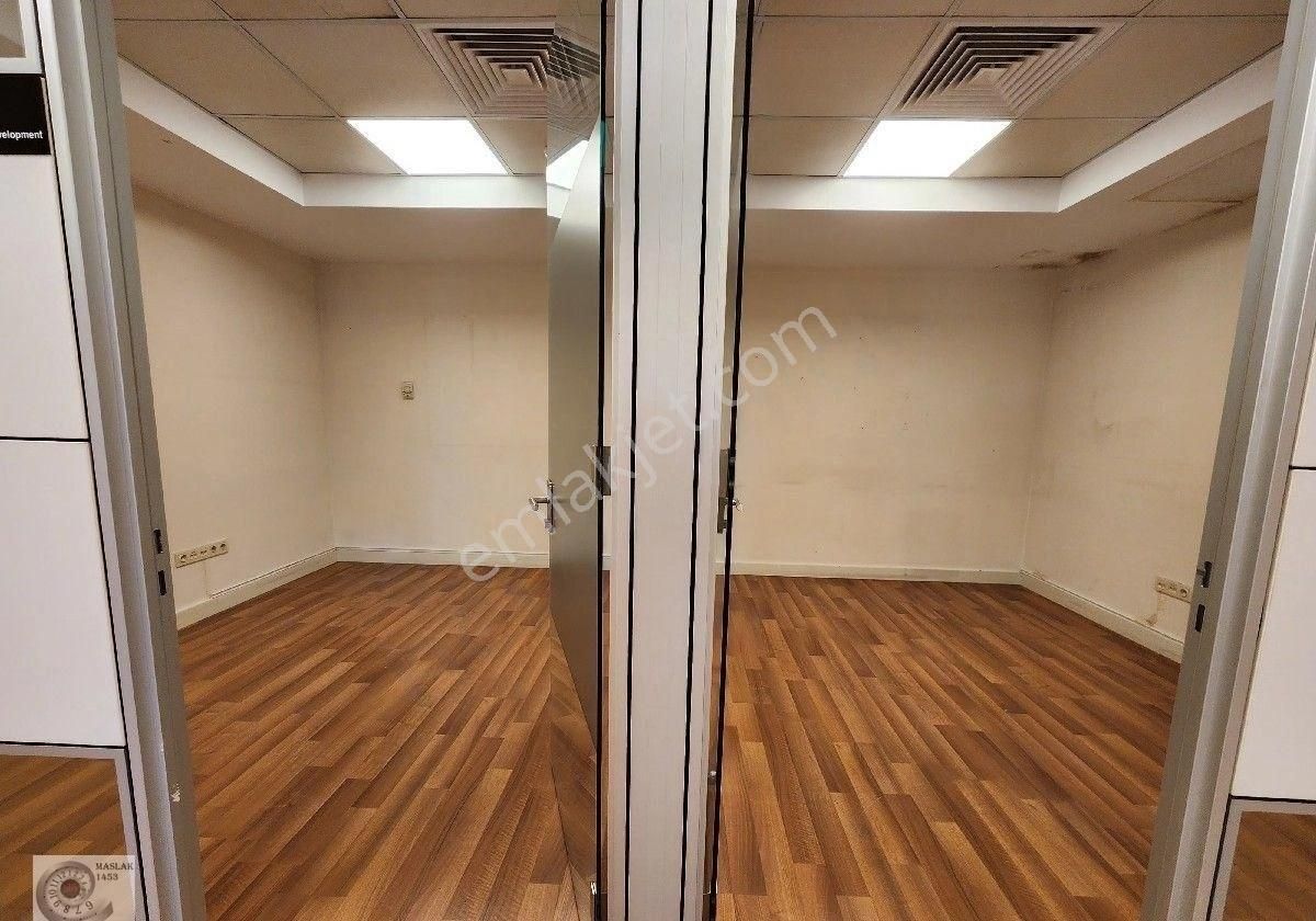 Maslak Noramin Plaza'da Kiralık 310m2 Dekorasyonlu Ofis - Görsel 7