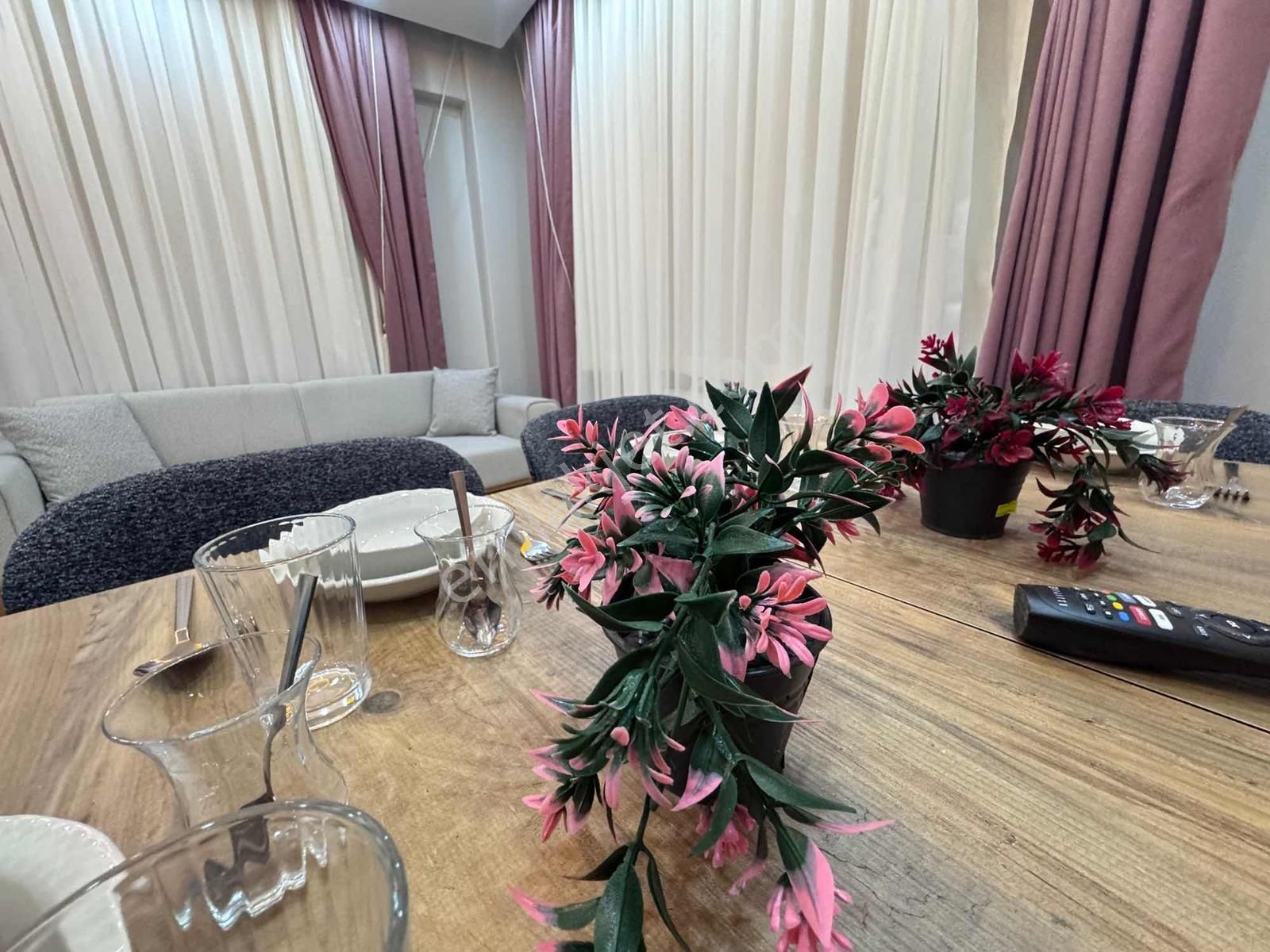 Para'dan Full Sıfır Eşyalı Ayrı Mutfaklı Ferah 2+1 Daire - Görsel 2