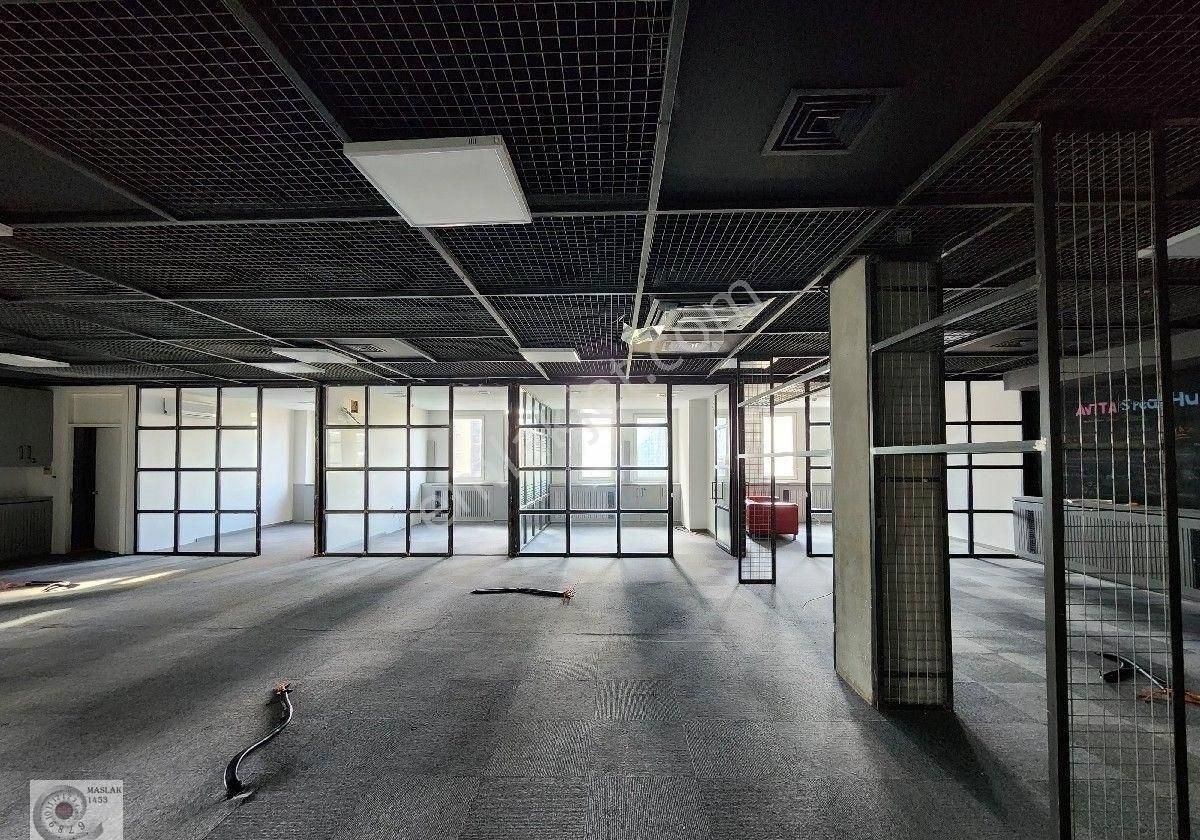Sarıyer Maslak Plazalarda 332m2 Kiralık Ofis |levent |şişli |kavacık |noramin |giz |kanyon |ferko - Görsel 23