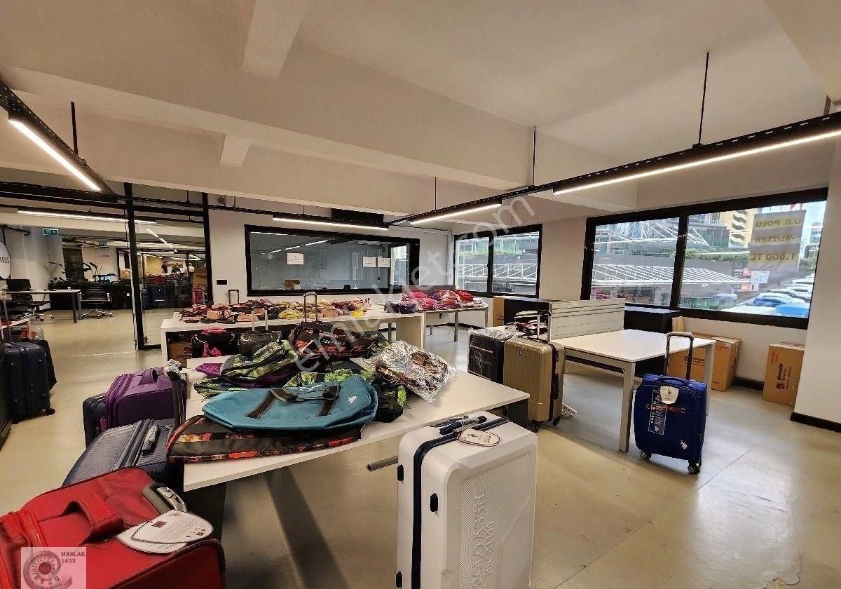 Maslak Noramin Plaza'da Kiralık 560m2 Kiralık Dekorasyonlu Ofis |levent|giz|şişli | Kanyon |spine - Görsel 10