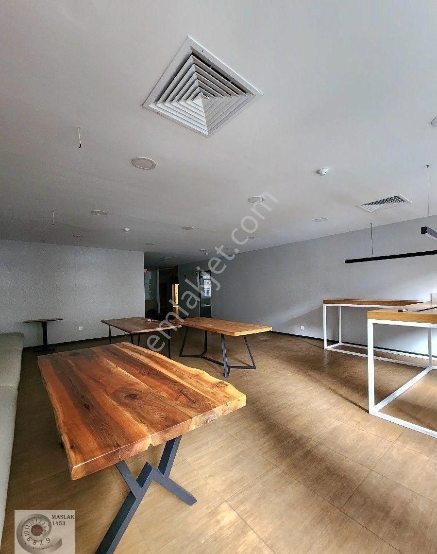 Maslak Plazalarda 1290 M2 Kiralık Dekorasyonlu Ofis |noramin |spine |giz | |orjin |levent | Etiler - Görsel 16