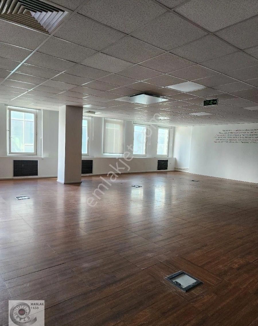 Maslak Plazalarda 1290 M2 Kiralık Dekorasyonlu Ofis |noramin |spine |giz | |orjin |levent | Etiler - Görsel 24