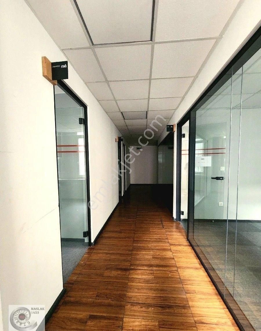Maslak Plazalarda 1290 M2 Kiralık Dekorasyonlu Ofis |noramin |spine |giz | |orjin |levent | Etiler - Görsel 28