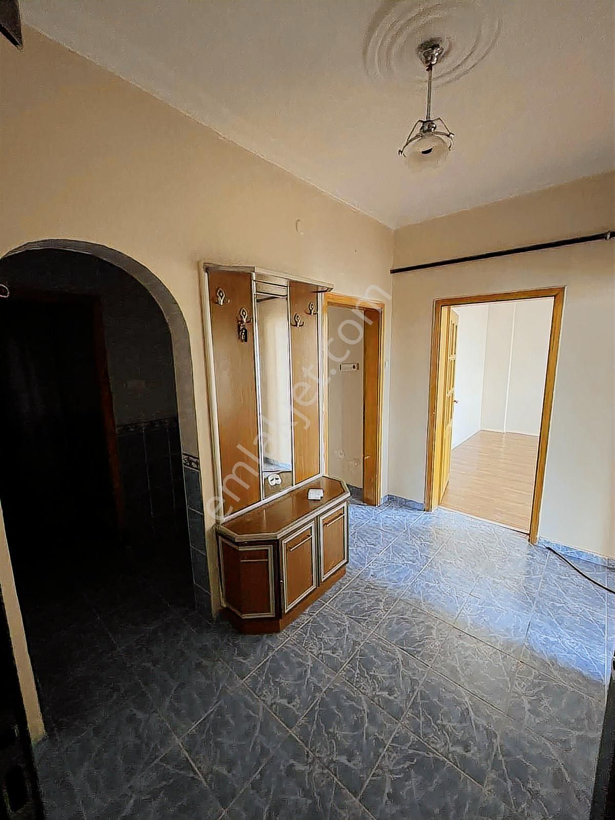 Keçeciler Mah Araplar Cad Cepheli 3+1 Bireysel Kombili Daire - Görsel 4