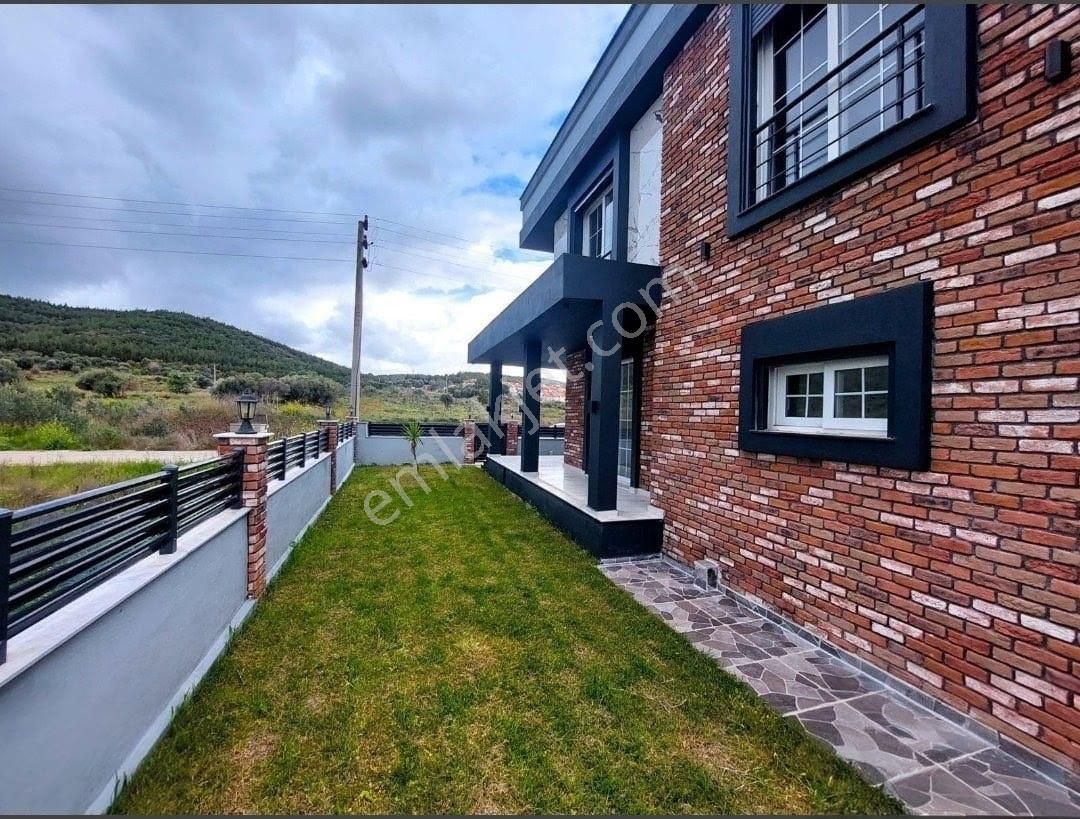 Seferihisar Doğanbeyde 300m Arsaiçerisinde Tek Müstakil Satılık 3+1 Villa - Görsel 4