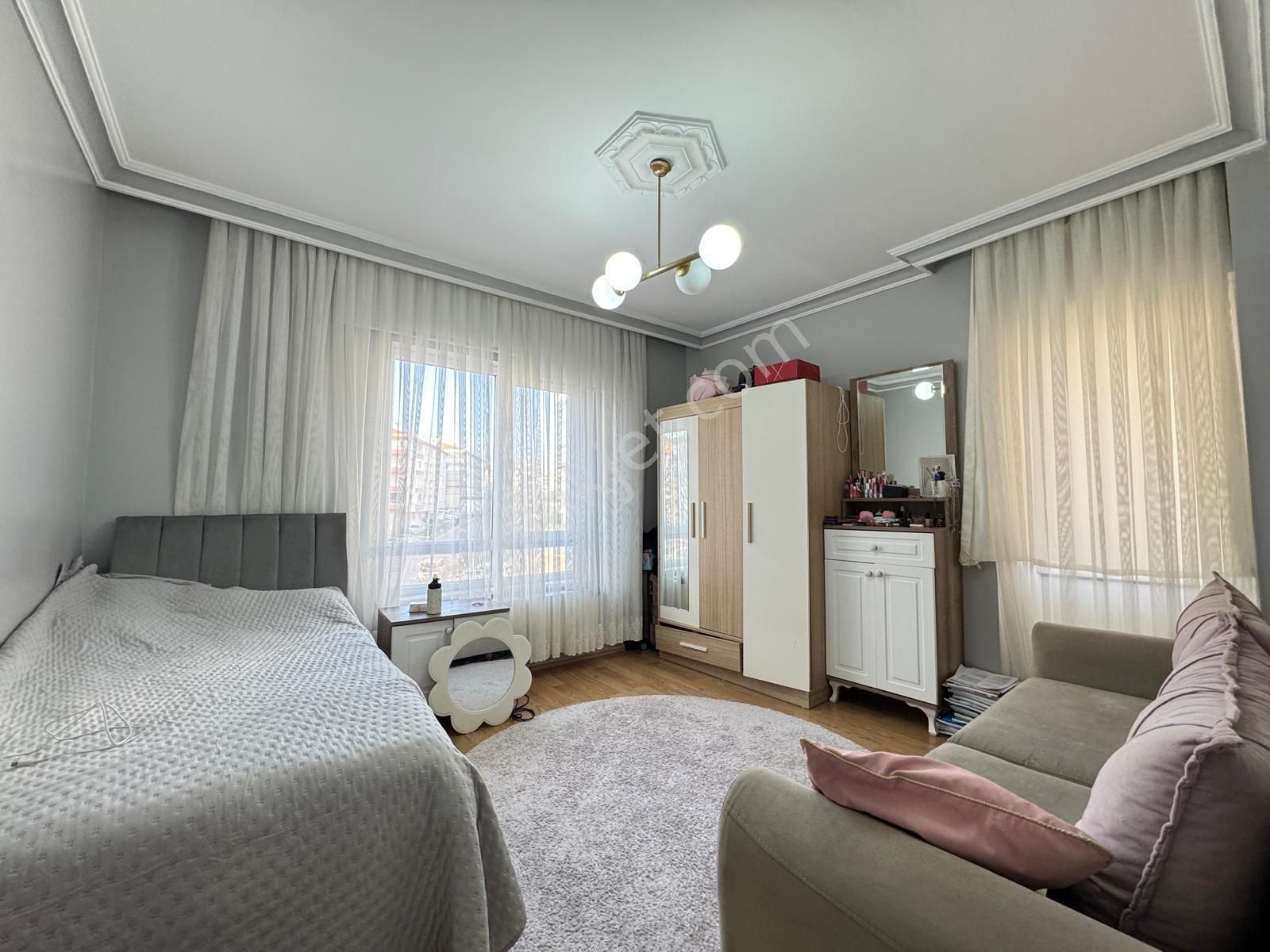 Pursaklar Mehmet Zengin Emlak'tan Saray Fatih Mah.ful Yapılı 2.kat 3+1 Daire - Görsel 17