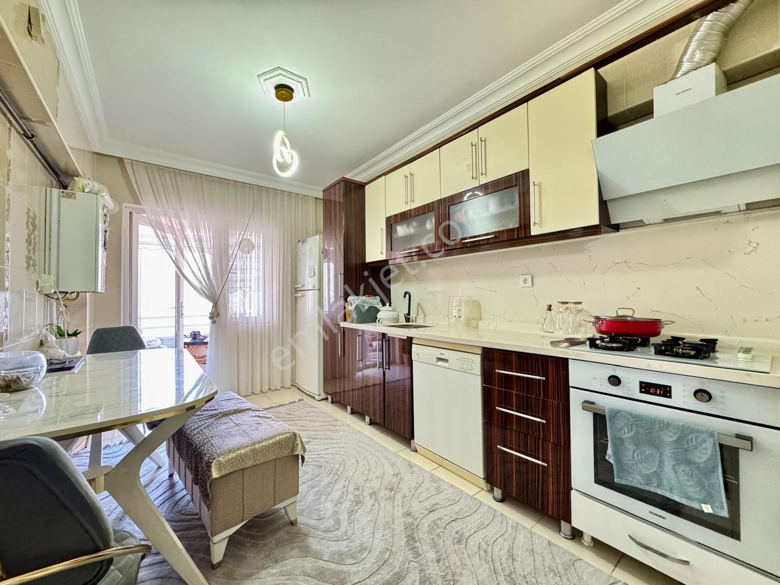 Pursaklar Mehmet Zengin Emlak'tan Saray Fatih Mah.ful Yapılı 2.kat 3+1 Daire - Görsel 3