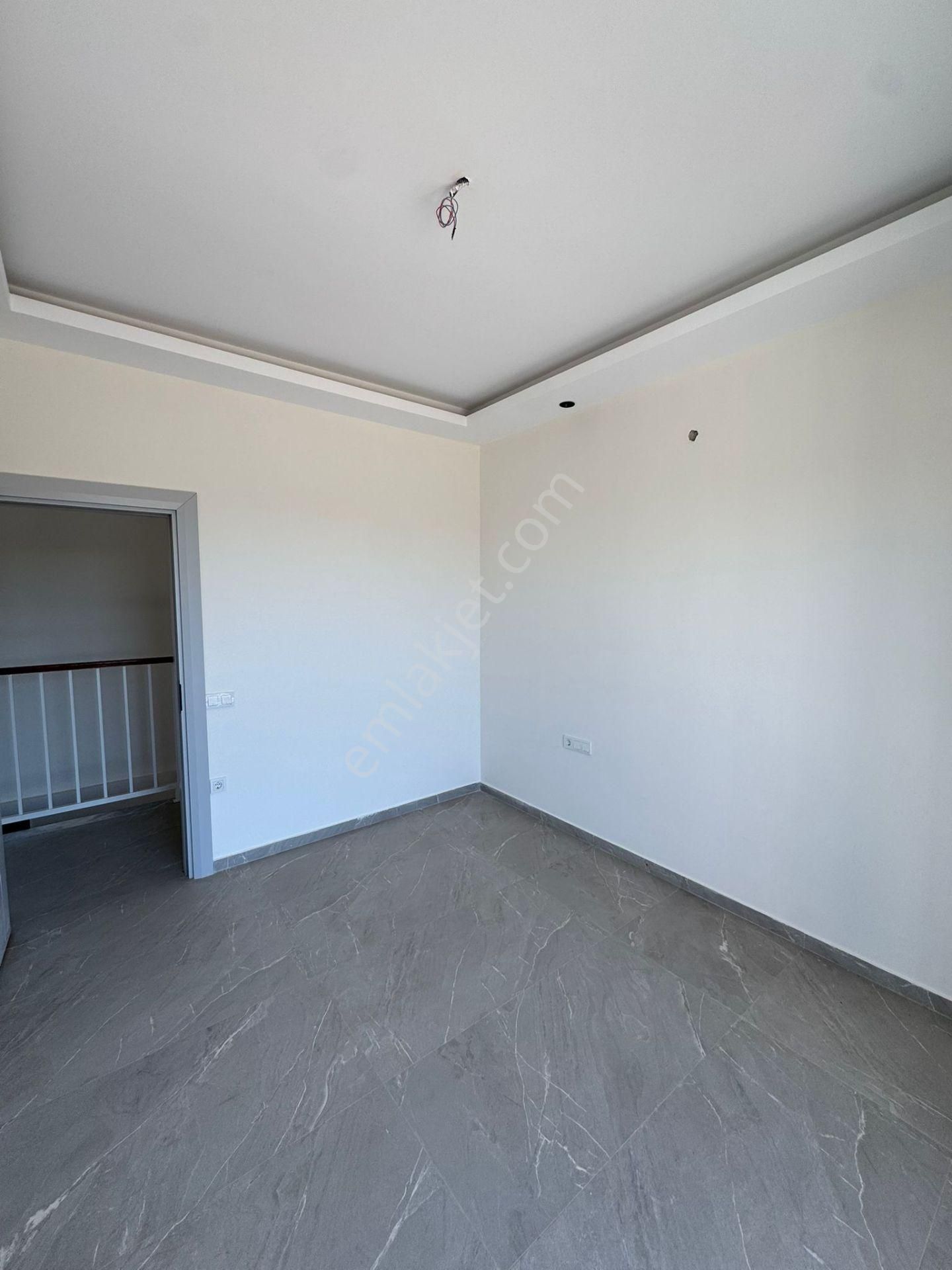 Son Fırsatlar! Davutlar'da 4+1tek Müstakil Villa - Görsel 25