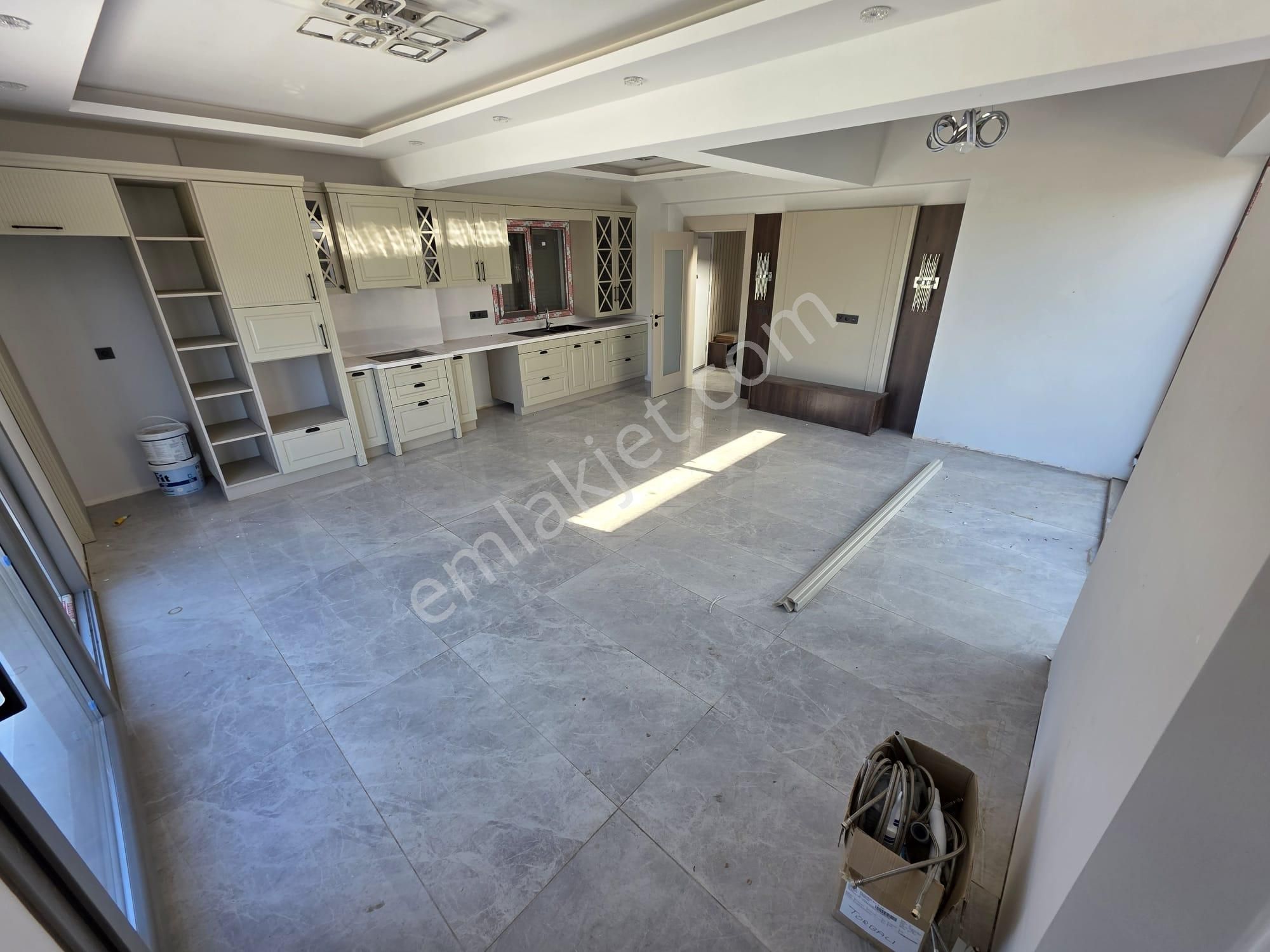 Irmaksudan Akçayda Doğa Manzaralı 600m2 Arsa İçinde Havuzlu 3+1 Lüks Villalar - Görsel 12