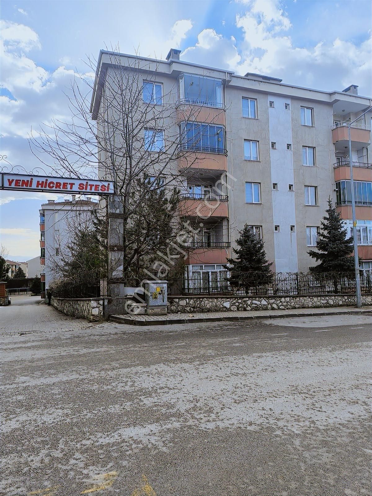 Kariyer'den Yeni Hicret Sitesi Manzaralı 3+1 138m² Kiralık Daire - Görsel 5