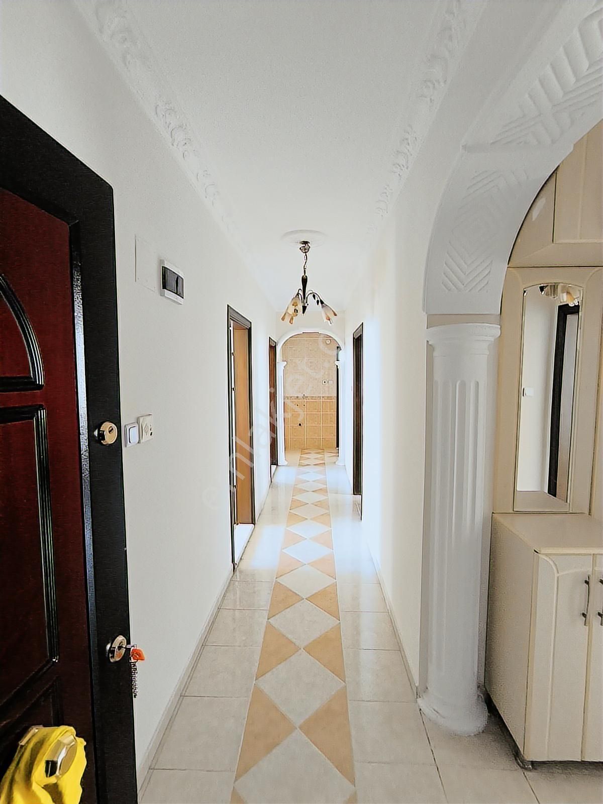 Kariyer'den Yeni Hicret Sitesi Manzaralı 3+1 138m² Kiralık Daire - Görsel 26