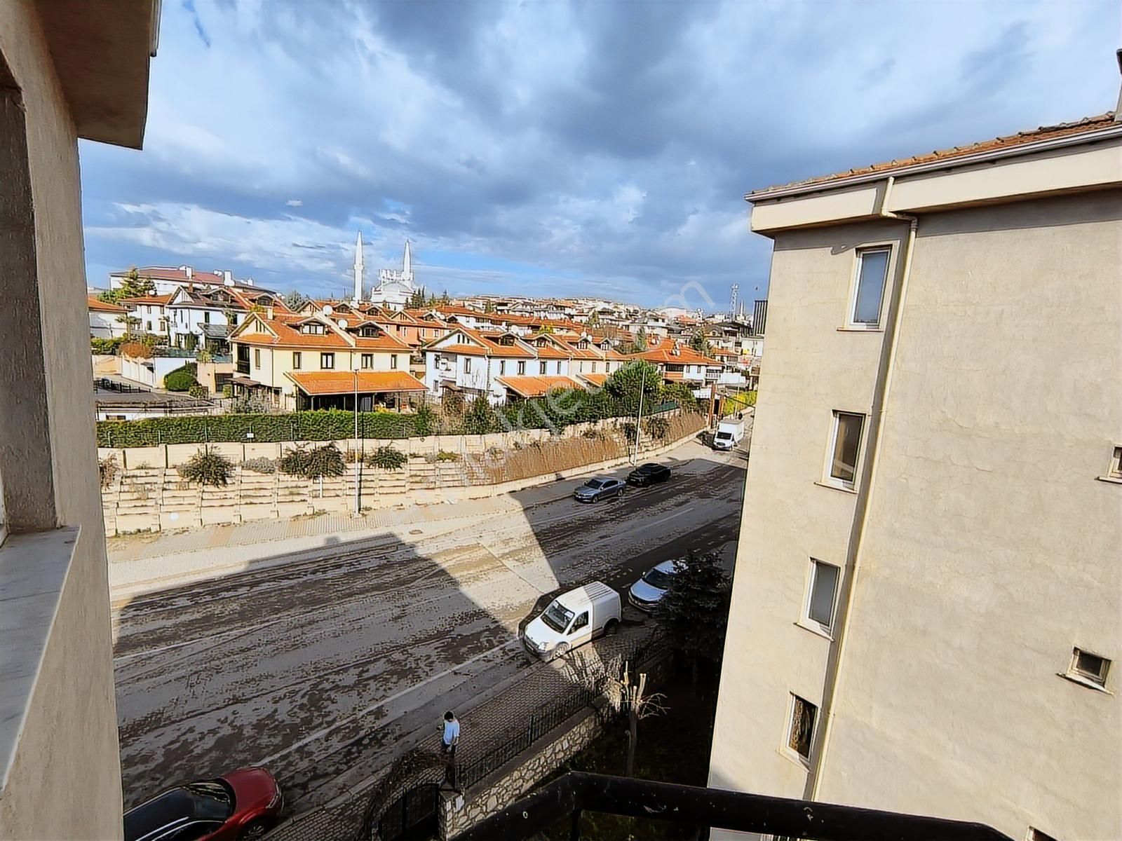 Kariyer'den Yeni Hicret Sitesi Manzaralı 3+1 138m² Kiralık Daire - Görsel 30