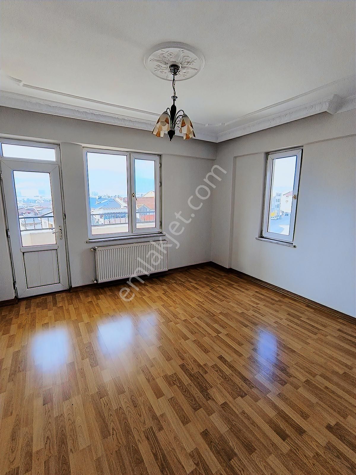 Kariyer'den Yeni Hicret Sitesi Manzaralı 3+1 138m² Kiralık Daire - Görsel 6