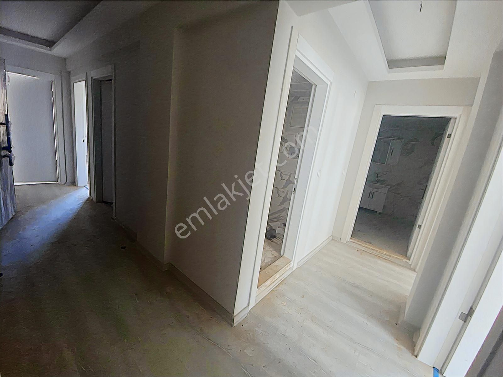 Atatürk Mah. Migros Yan Sokağında Kapalı Otoparklı 3+1 120 M² - Görsel 6