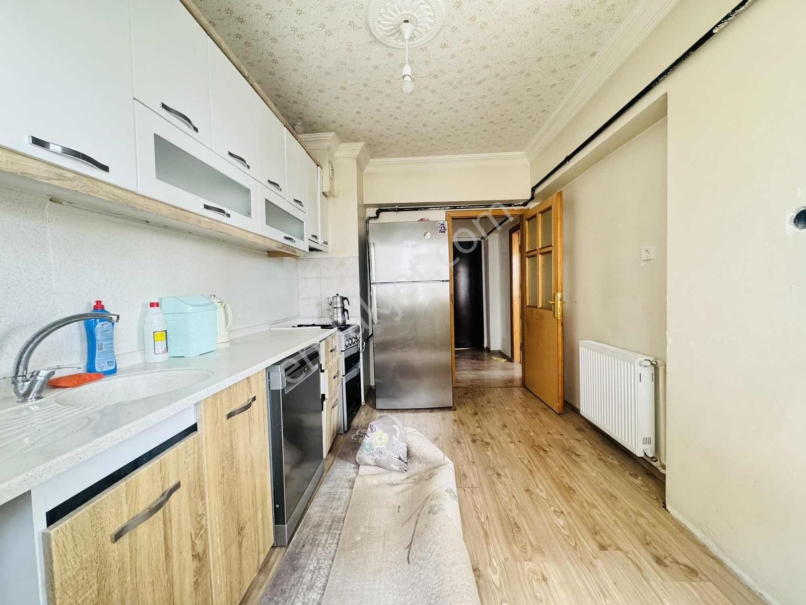 Şentürk Gayrimenkul'den**cadde Üzeri**3.kat// 3+1 - Görsel 32