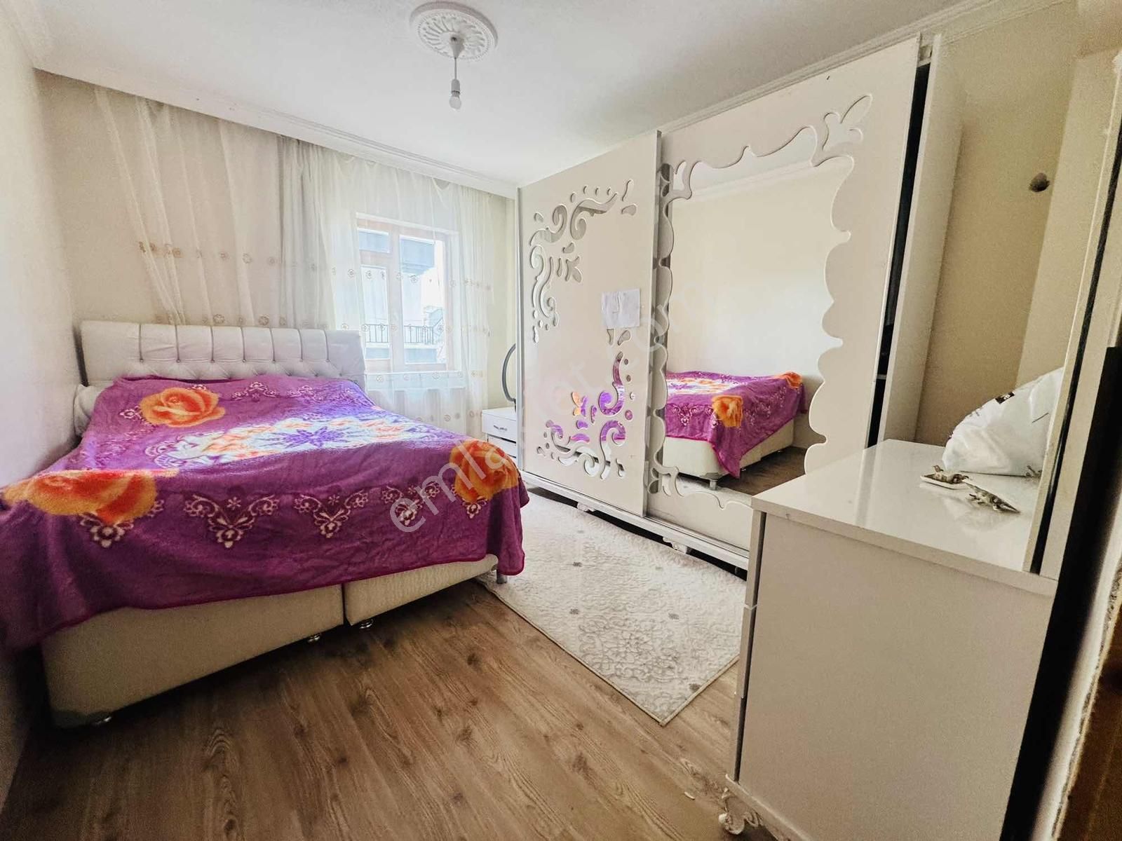 Şentürk Gayrimenkul'den**cadde Üzeri**3.kat// 3+1 - Görsel 33