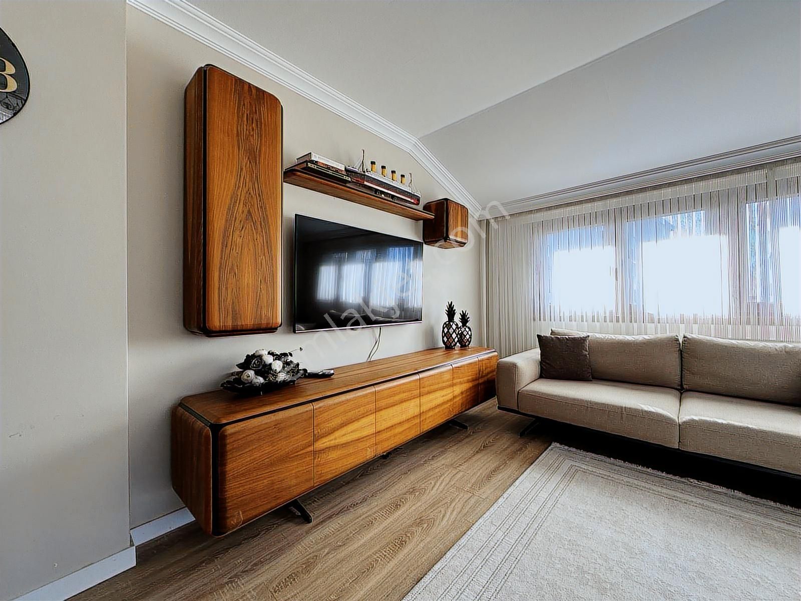 Pendik Çamçeşme 'de Ferah Ve Kullanışlı 2+1 Satılık Daire - Görsel 7