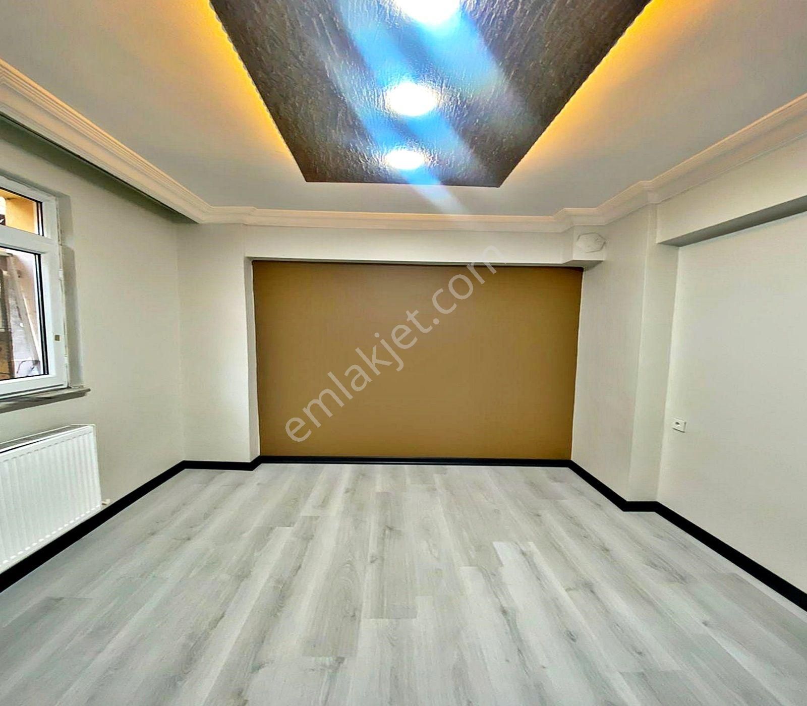 İnönü Mahallesinde Full Dekorlu City Center Avm'ye Yakın 3+1 Satılık Yüksek Giriş - Görsel 24