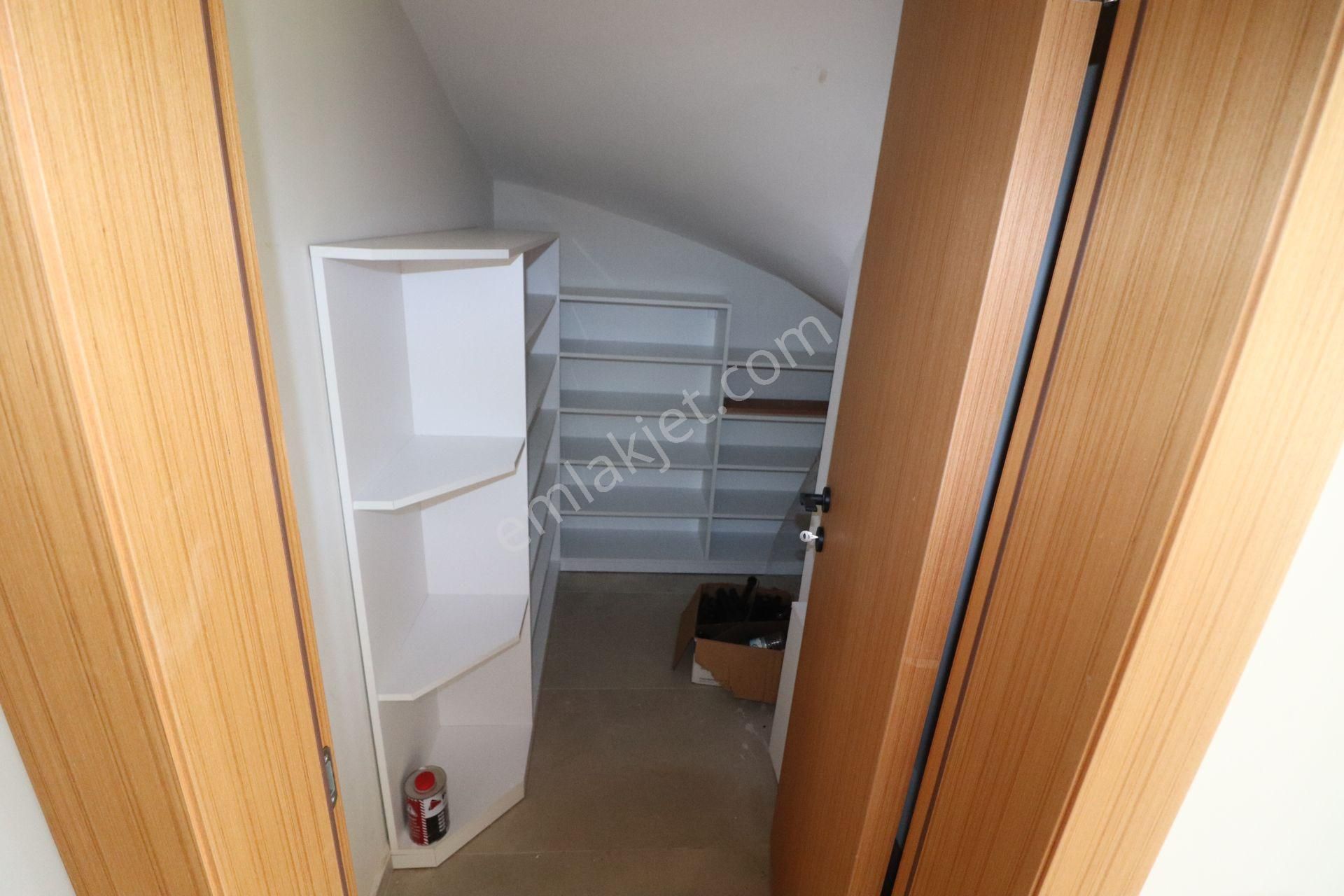 Güre Nin Saklı Cenneti Hayalleriniz Gerçege Dönüşüyor 4+1 Villa - Görsel 9