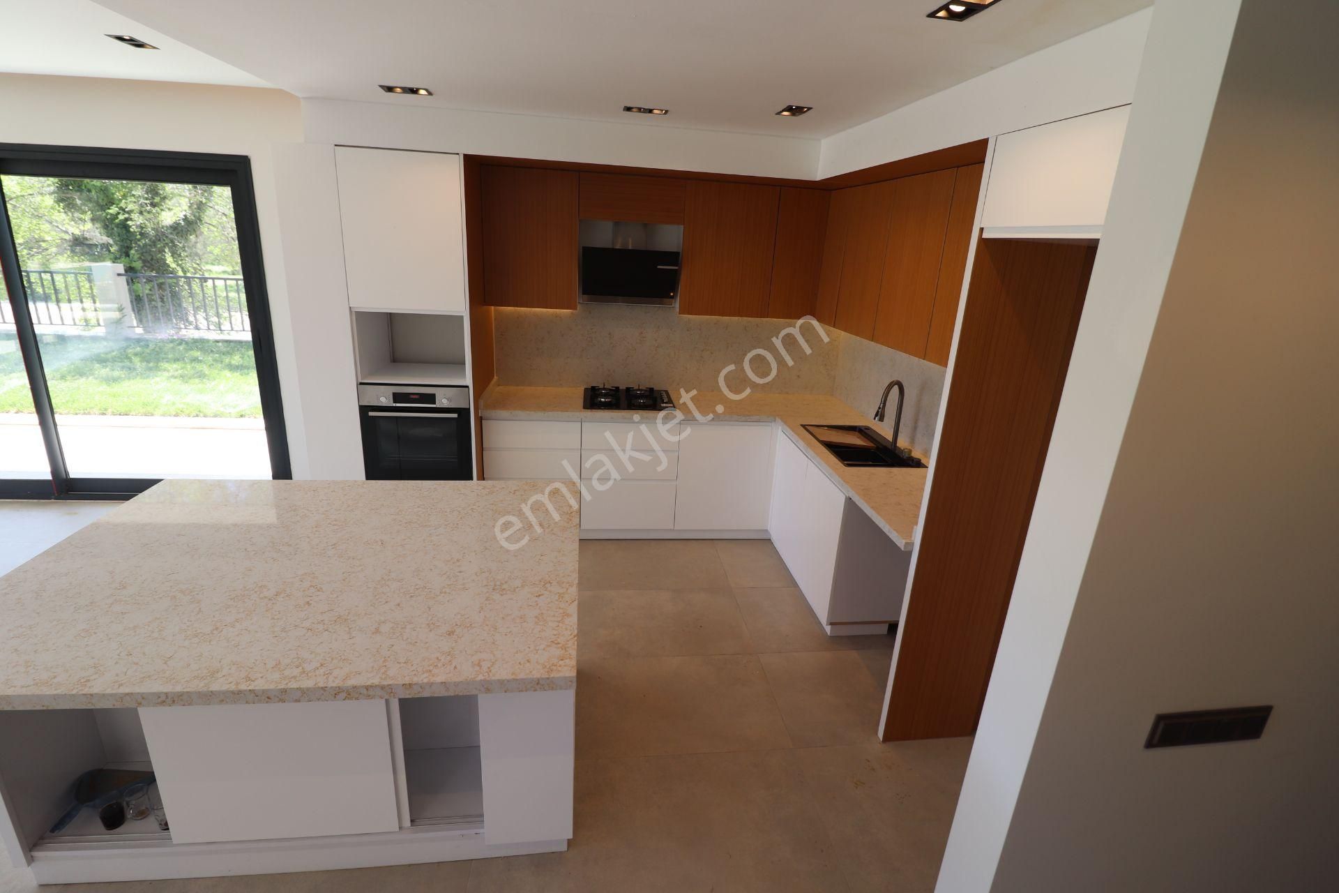 Güre Nin Saklı Cenneti Hayalleriniz Gerçege Dönüşüyor 4+1 Villa - Görsel 11