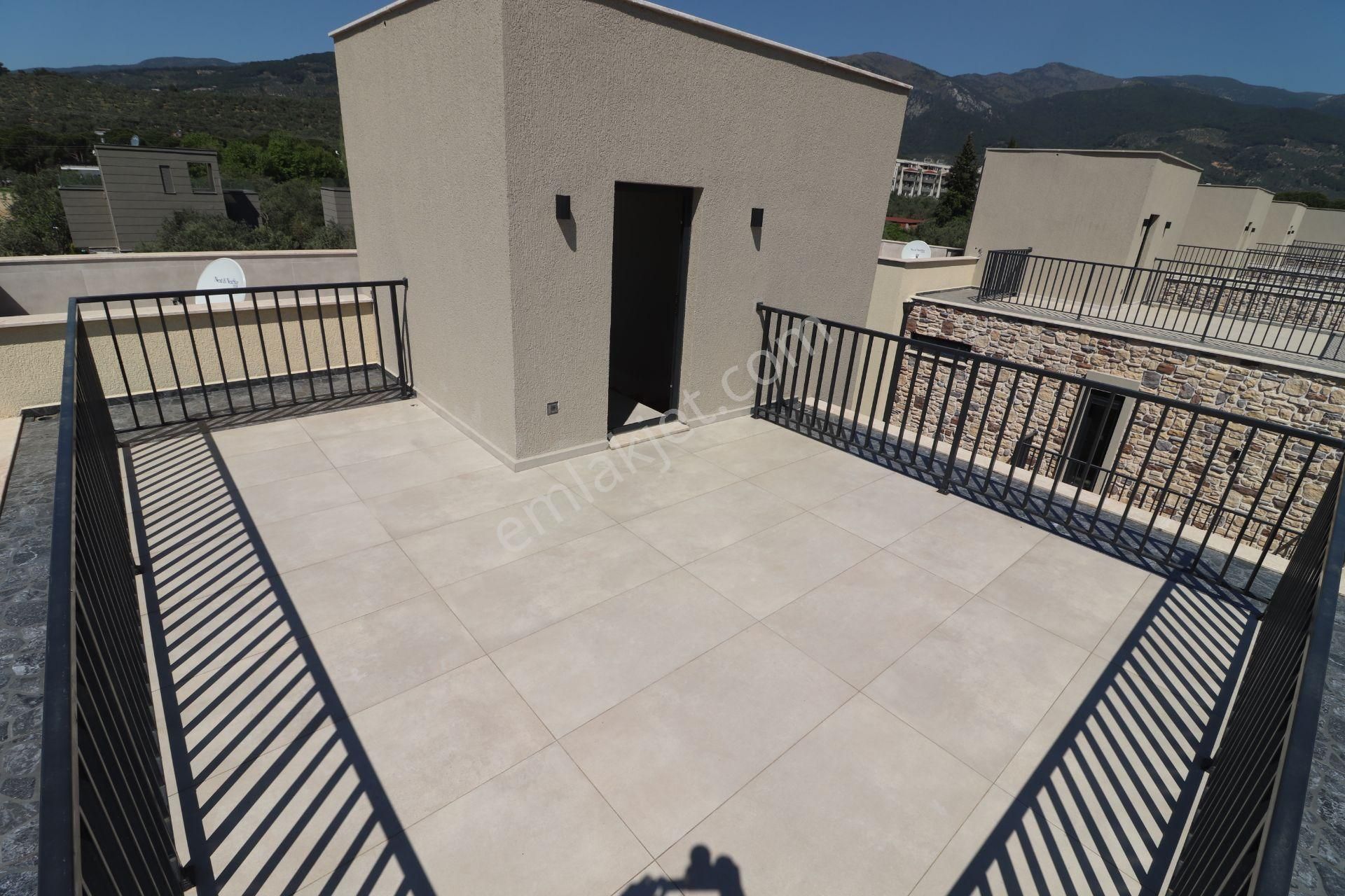 Güre Nin Saklı Cenneti Hayalleriniz Gerçege Dönüşüyor 4+1 Villa - Görsel 31