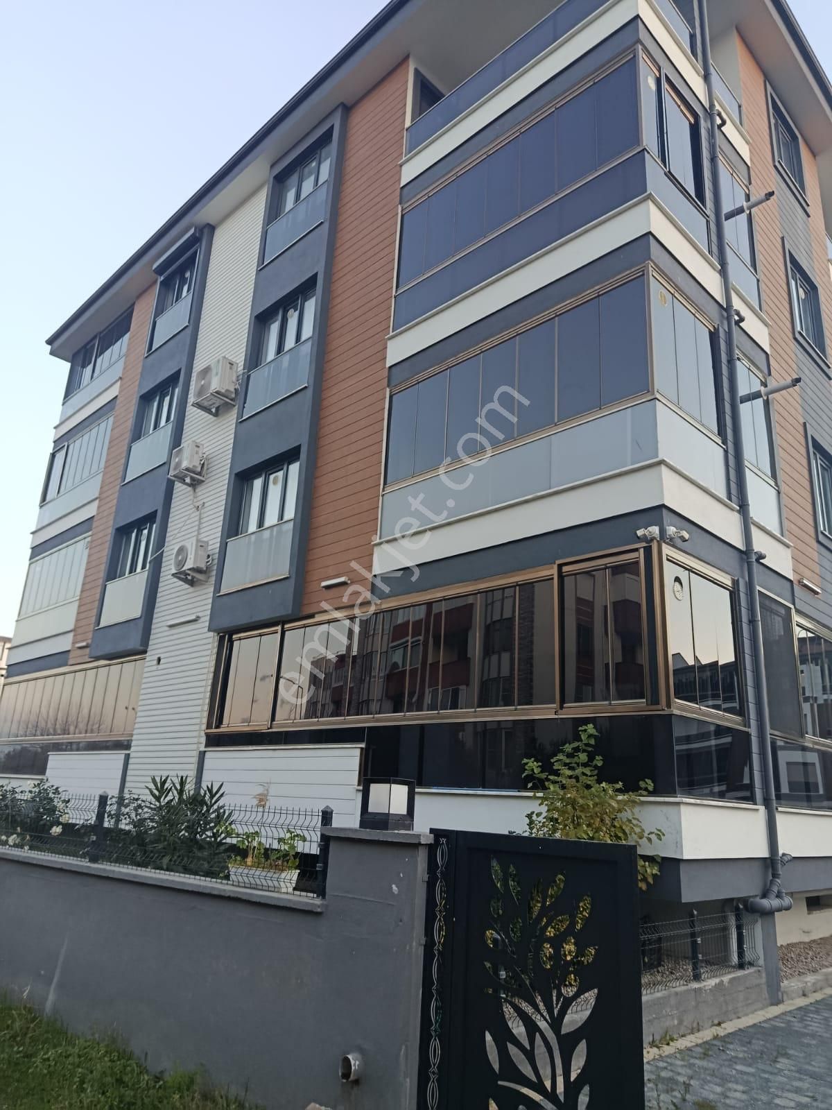 Akçay Doruk Gayrimenkul'den Altınkum' Da Bitmeyen Balkonlu Daire