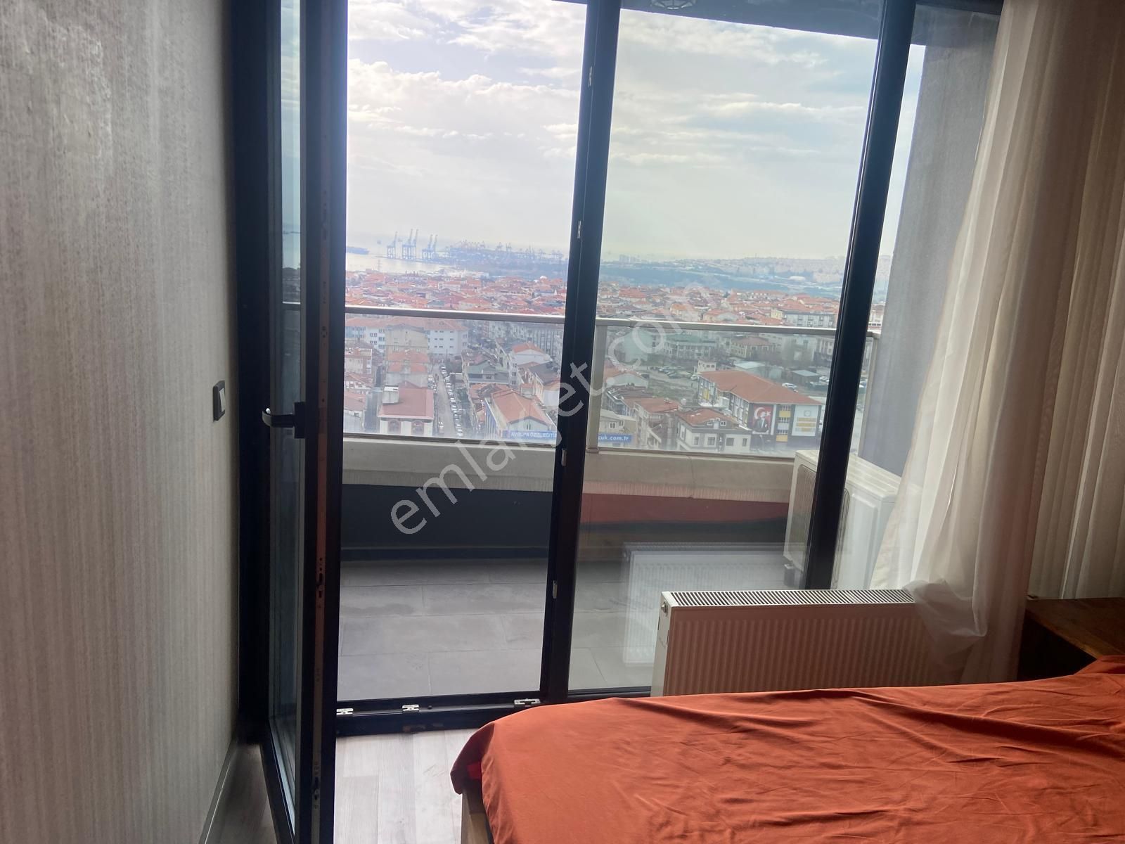 Avcılar E-5 Yanı-deniz Manzaralı-full Eşyalı-otoparklı-sauna &havuzlu - Görsel 16