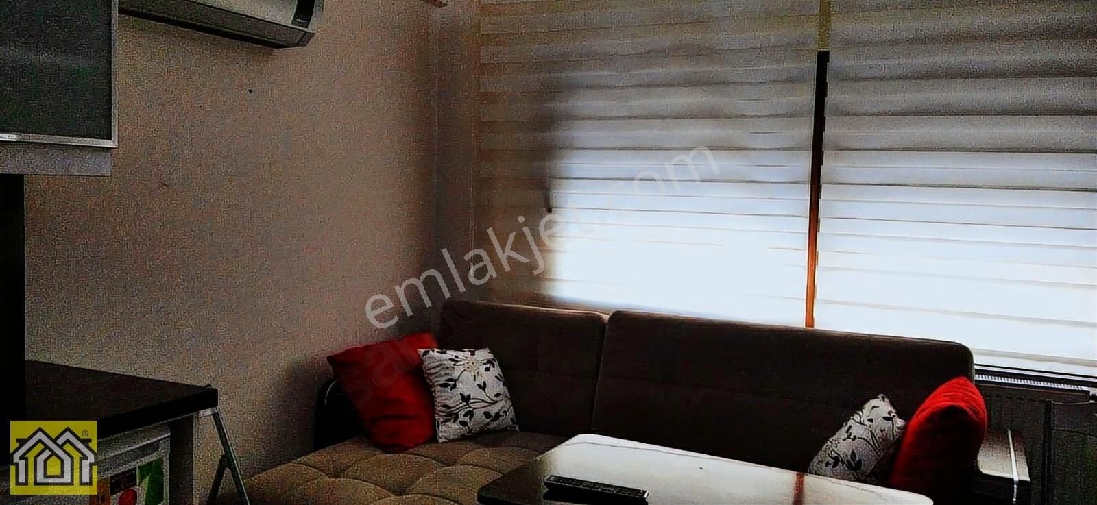 Balçova Ekonomi Üniv.si Yakını Eşyalı Kiralık Lüks Daire - Görsel 2