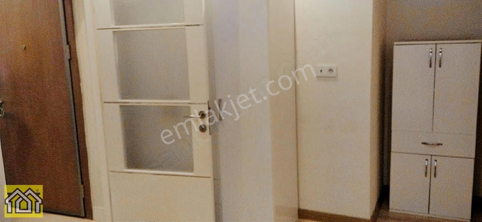 Balçova Ekonomi Üniv.si Yakını Eşyalı Kiralık Lüks Daire - Görsel 31